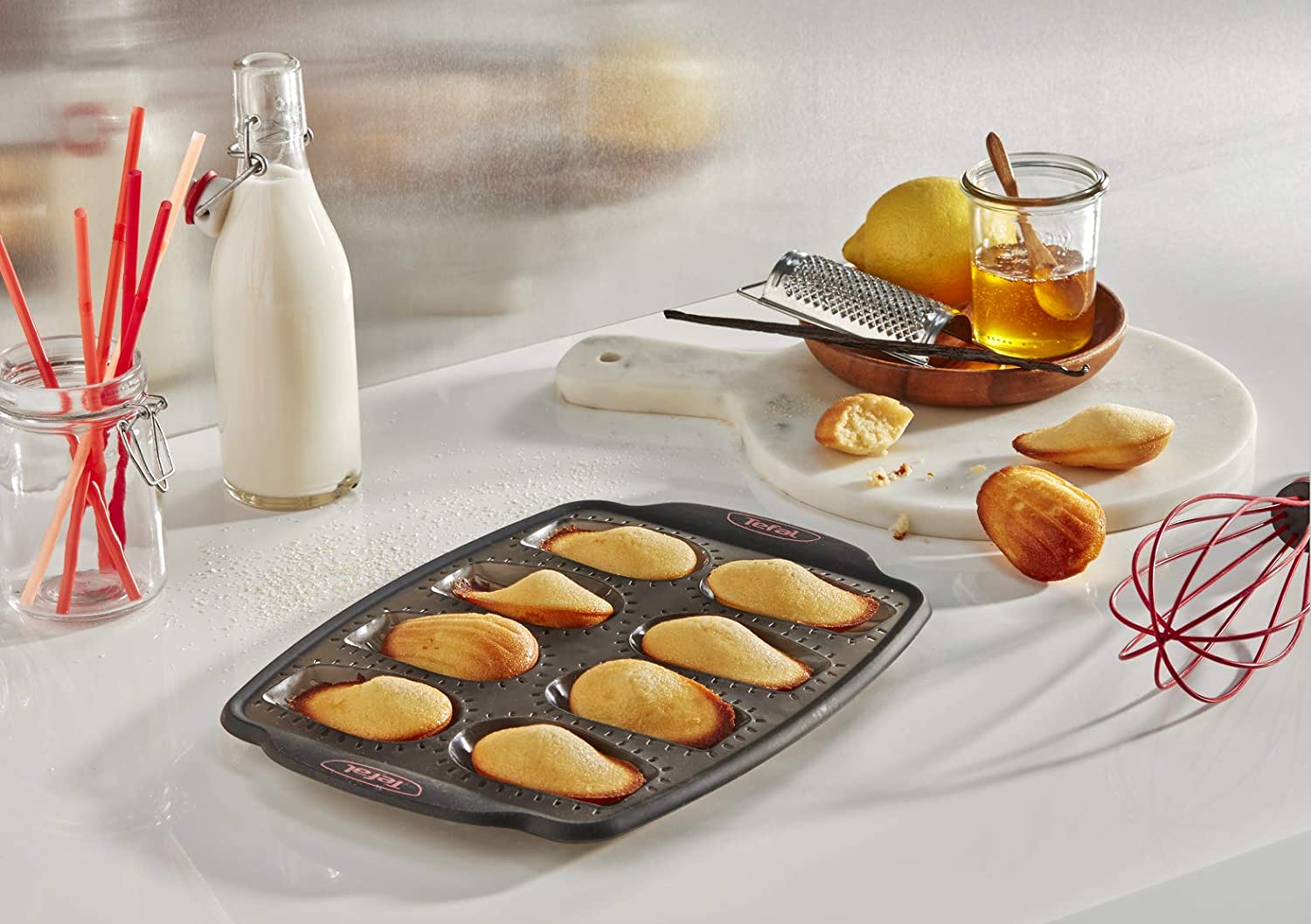 Tefal Crispybake Silicone Mould for 8 madeleines 30 x 29 cm , J4172614